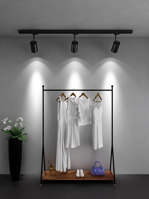 服裝店照明用什么燈？LED燈具廠家專業(yè)推薦